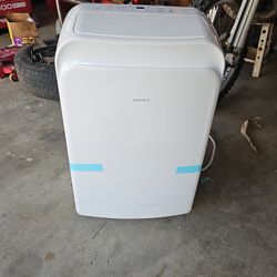 Insignia Portable Air Conditioner 