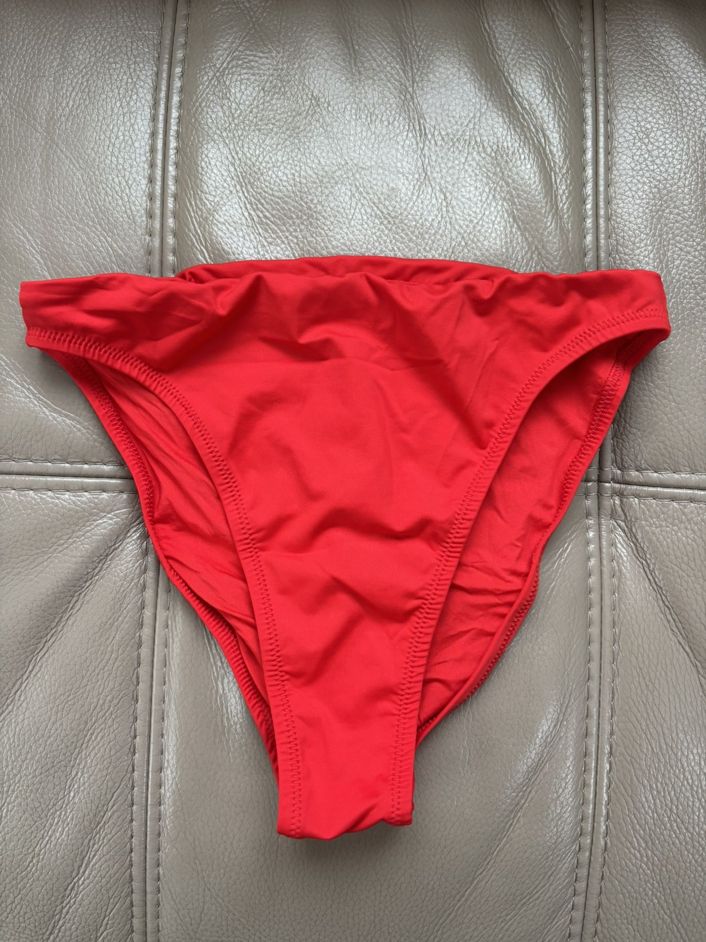 SKIMS Ruby High Leg Bikini Bottoms