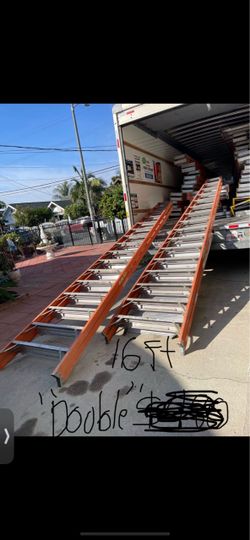 Excellent condition double size heavy duty 16 feet and more sizes available Fiberglass ladders 🪜