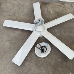 Lighted Ceiling Fan In White - $30