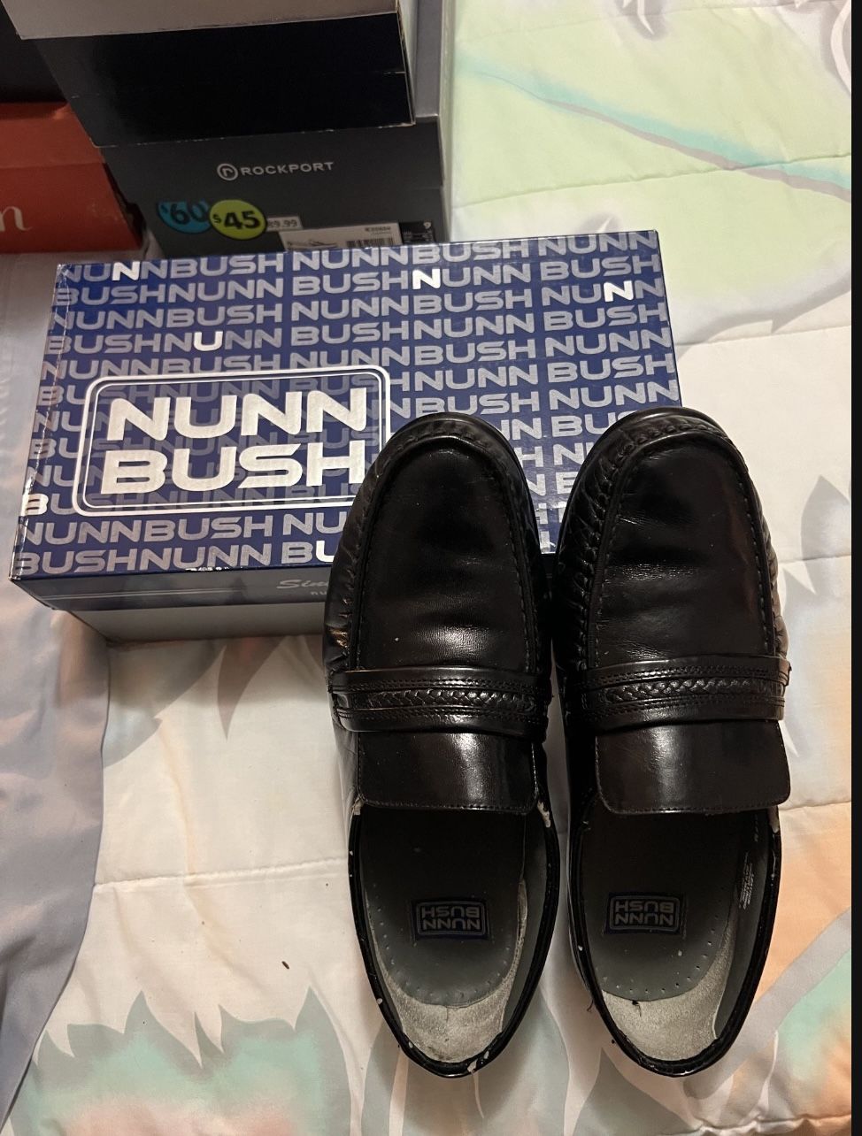 Men Shoes Size 9