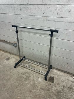 Garment rack