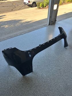 2023 Tesla model Y OEM upper rear bumper/fascia, steel gray. 1494005-00-B