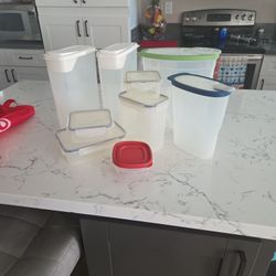 Miscellaneous Rock And Seal Containers And Tall Containers