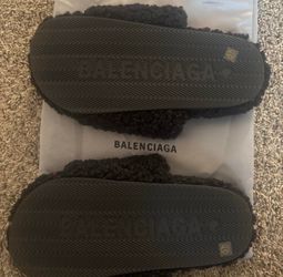 Balenciaga Slides