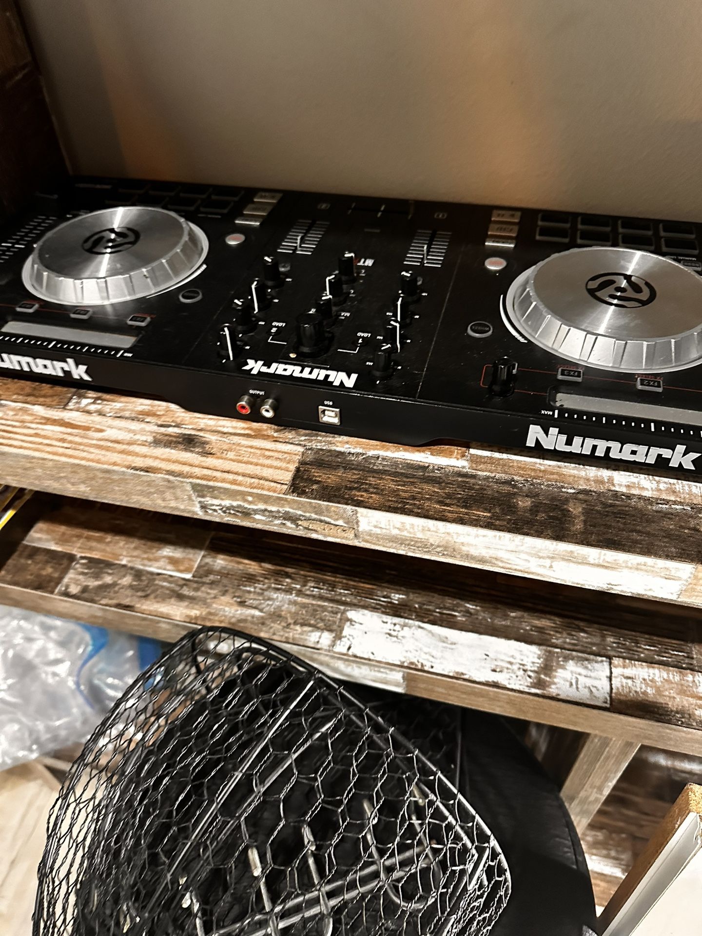 I Have A lot Of Studio And Dj Equipment