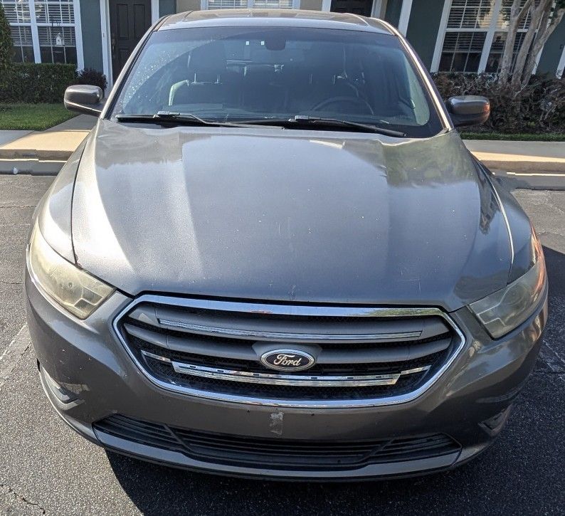 2013 Ford Taurus SEL AWD