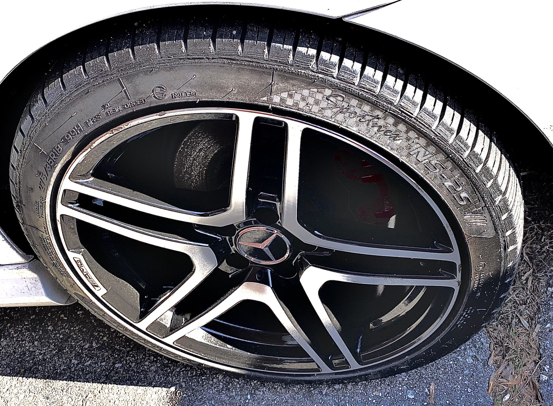 Mercedes-Benz Amg 18 Inch Rims/like New Tires 