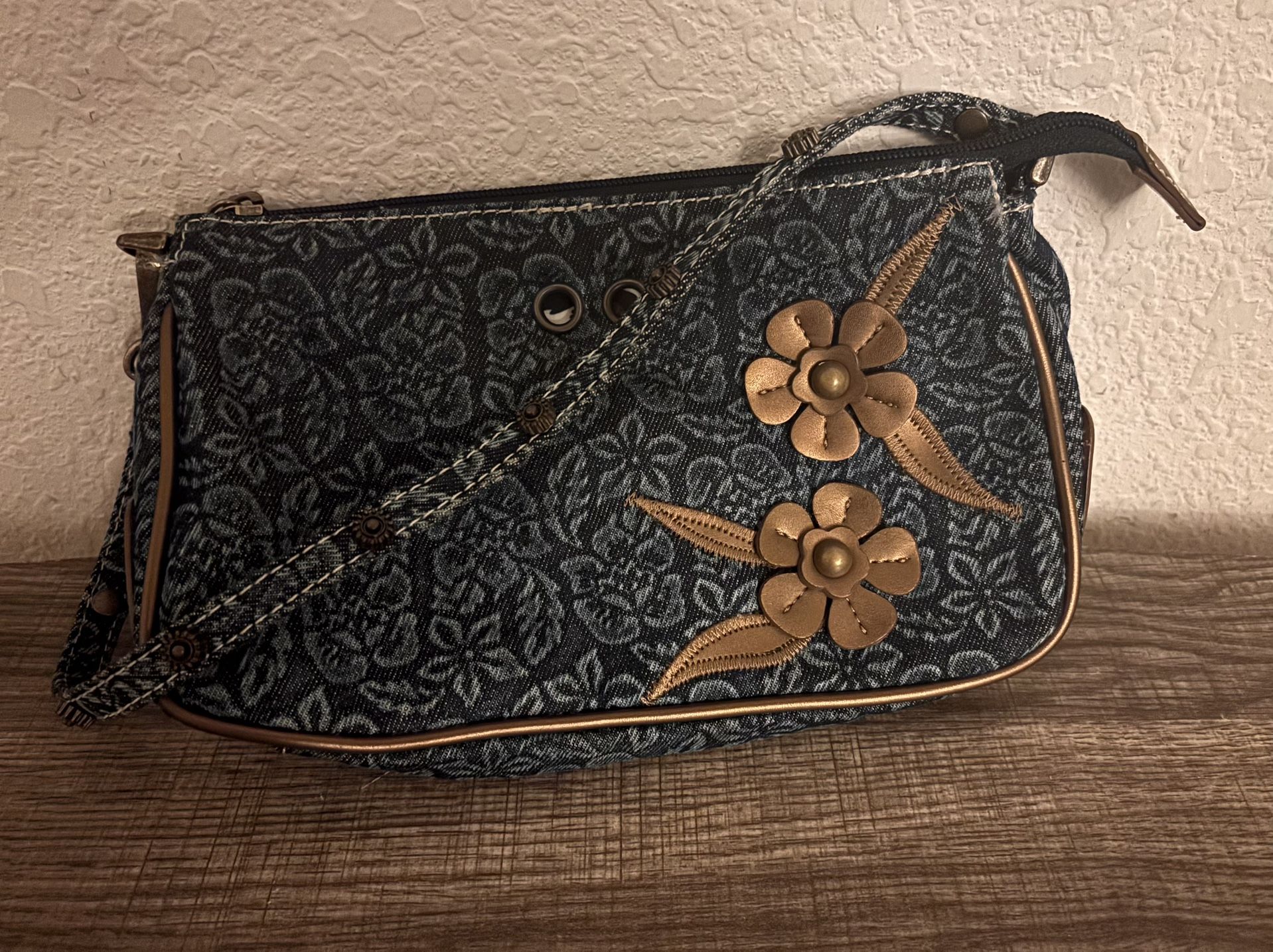 GUESS Vintage Denim Shoulder Bag - Y2K Floral Style