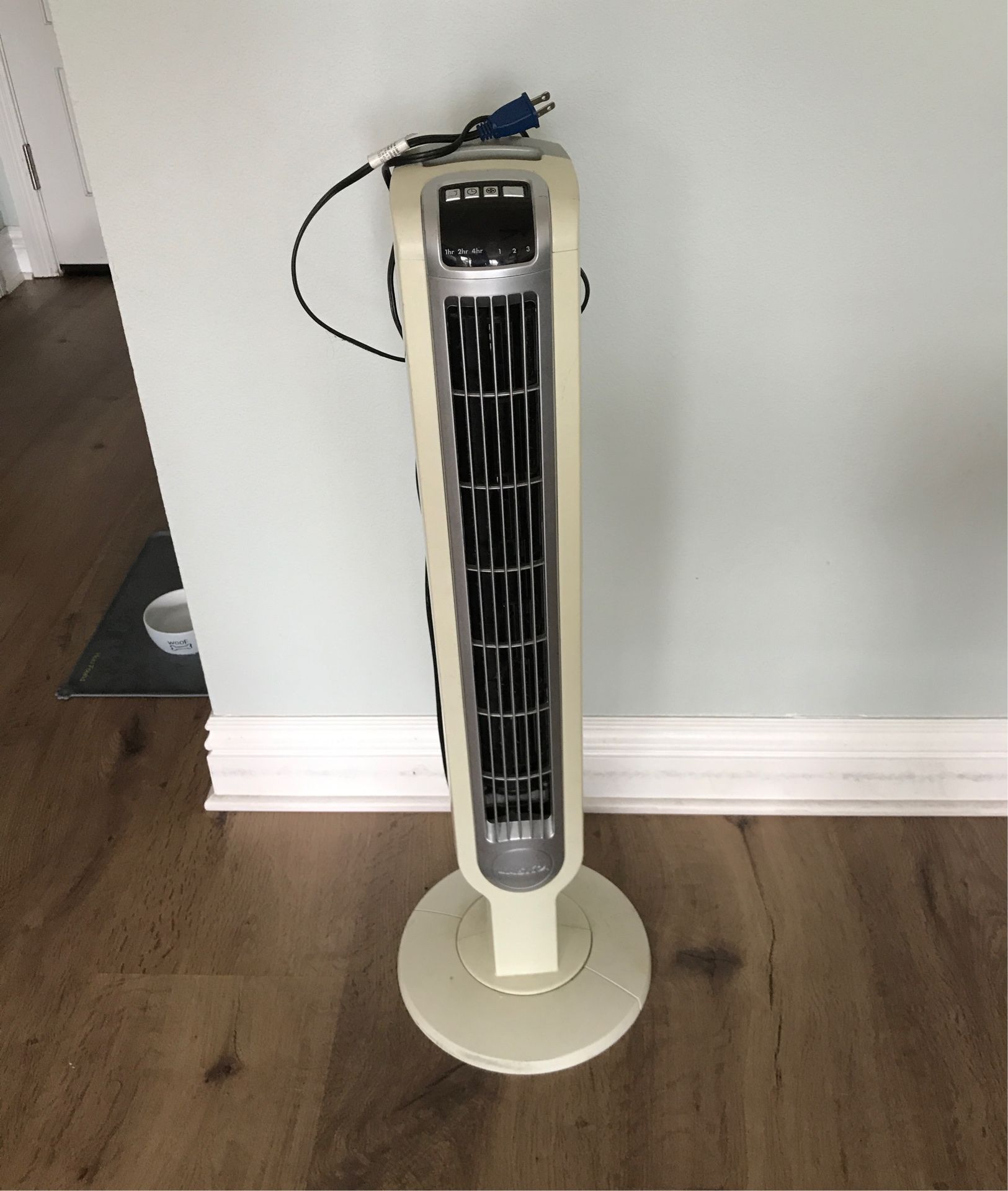 Tower fan