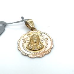 14kt Gold Tri Color Jesus Circle Pendant 3.29grams I-256