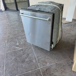 BOSCH DISHWASHER FOR SALE  250.00 OBO