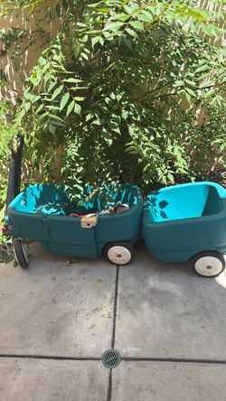 Little Tikes wagon