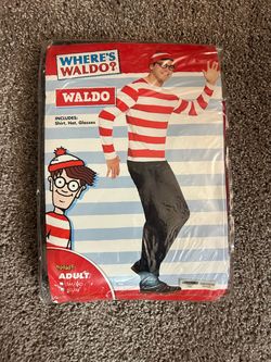 Halloween costume Waldo
