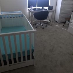 White Crib With Attached Changing Table