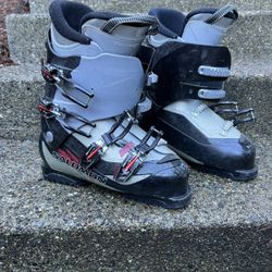 Salomon Ski Boots Size 10 28 28.5