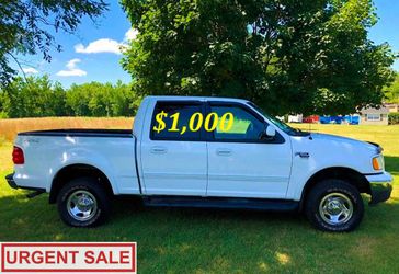 🟢💲1,OOO I am selling my clean title 2OO2 Ford F-150 XLT runs great no issues -New Alternator 🟢