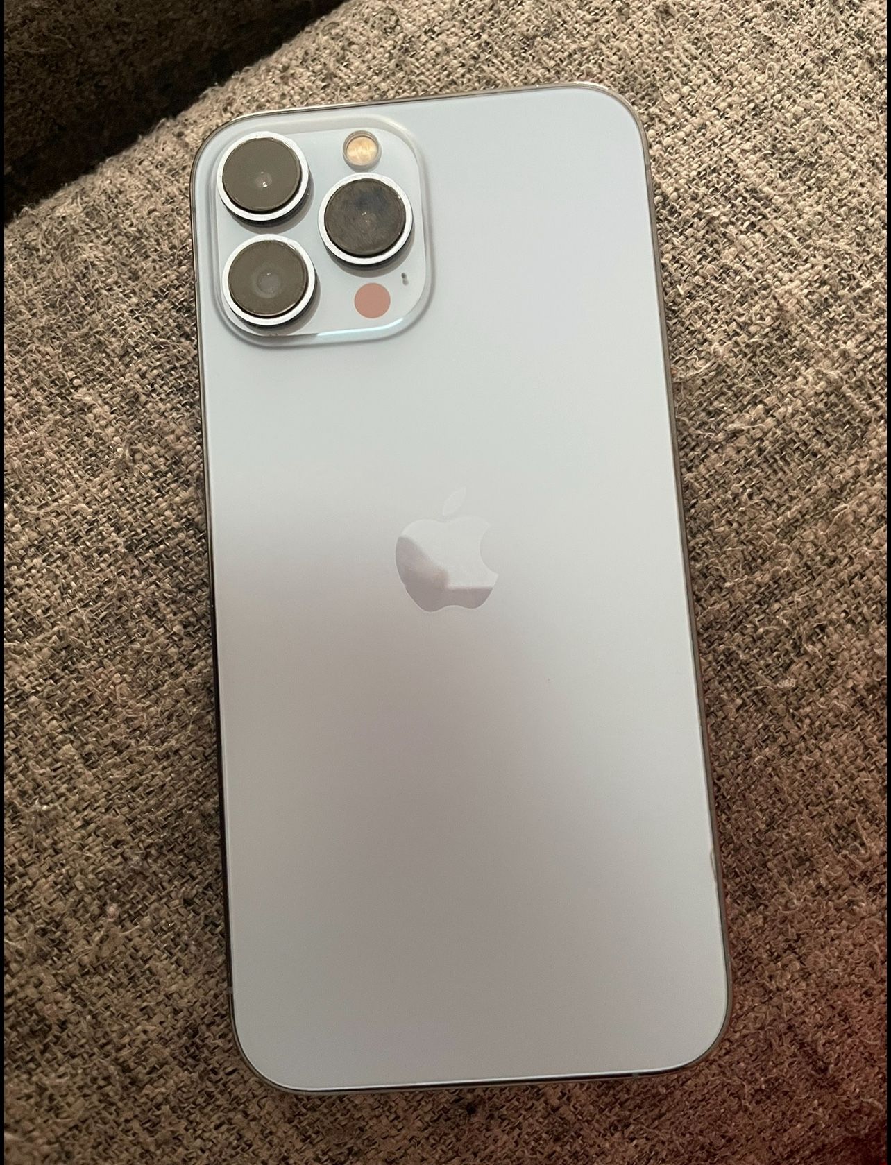 SIERRA BLUE IPHONE 13 Pro Max READ DESCRIPTION BEFORE MESSAGEING ME