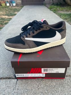 Travis Scott Mocha Jordan 1 Retro Low OG SP