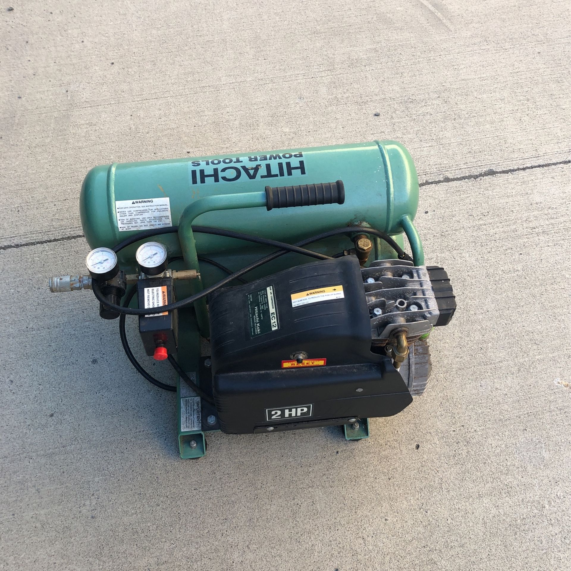 Hitachi Air Compressor