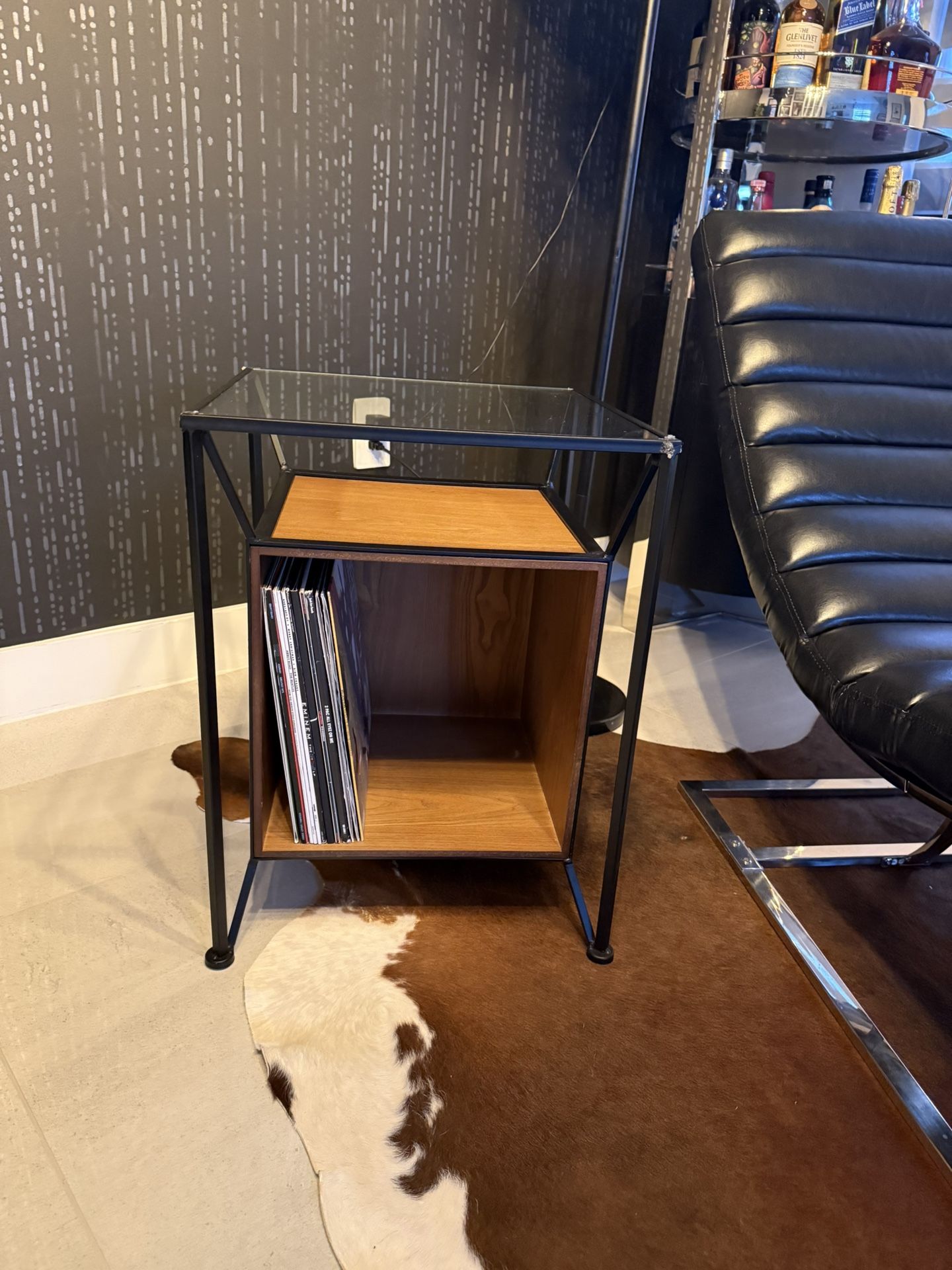 Mid Century Modern End Table 