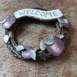 Apple Wreath 