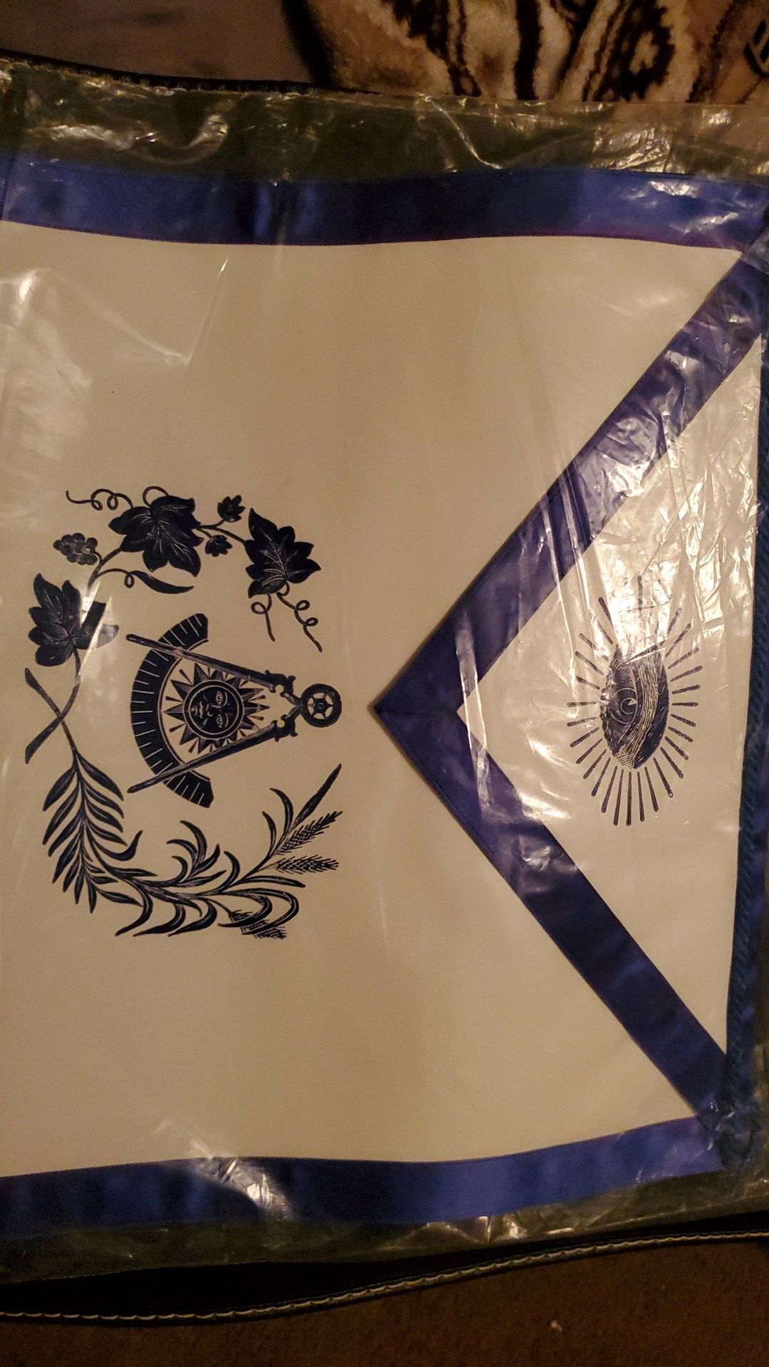 Masonic ceremonies apron