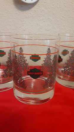 10 oz. Harley Davidson xmas glassware 4 pcs