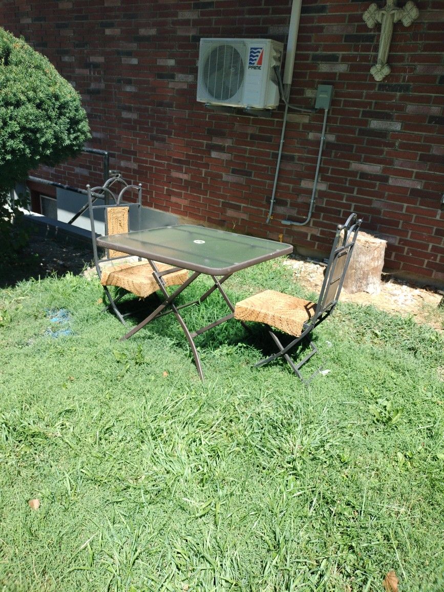 Outdoor Table With 2 Chairs
