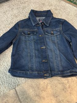 The Children’s Place Girl Denim Jacket . Size L (10/12). Brand New 