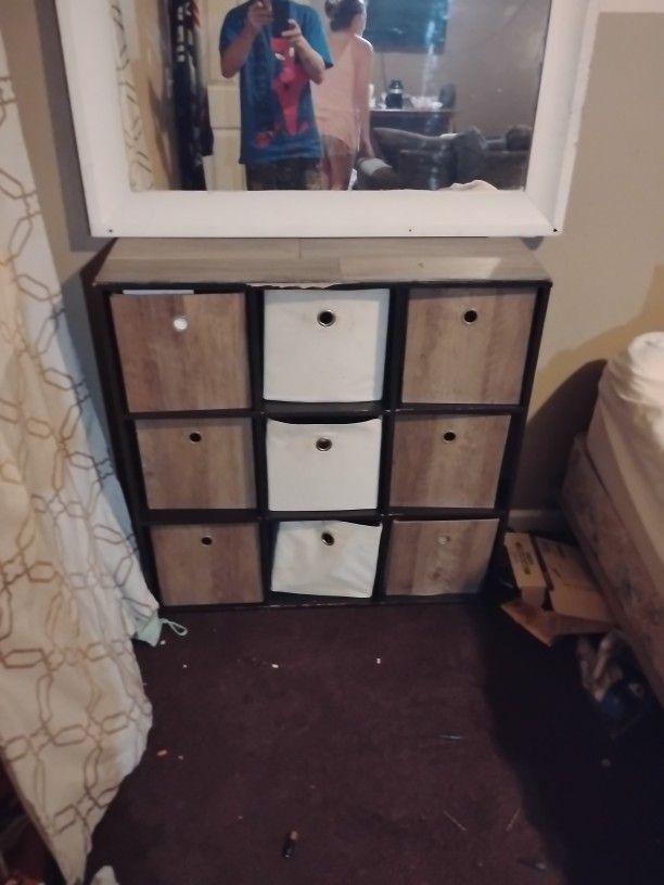 9 Piece Storage Dresser With Mirror