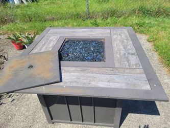 Propane fireplace
