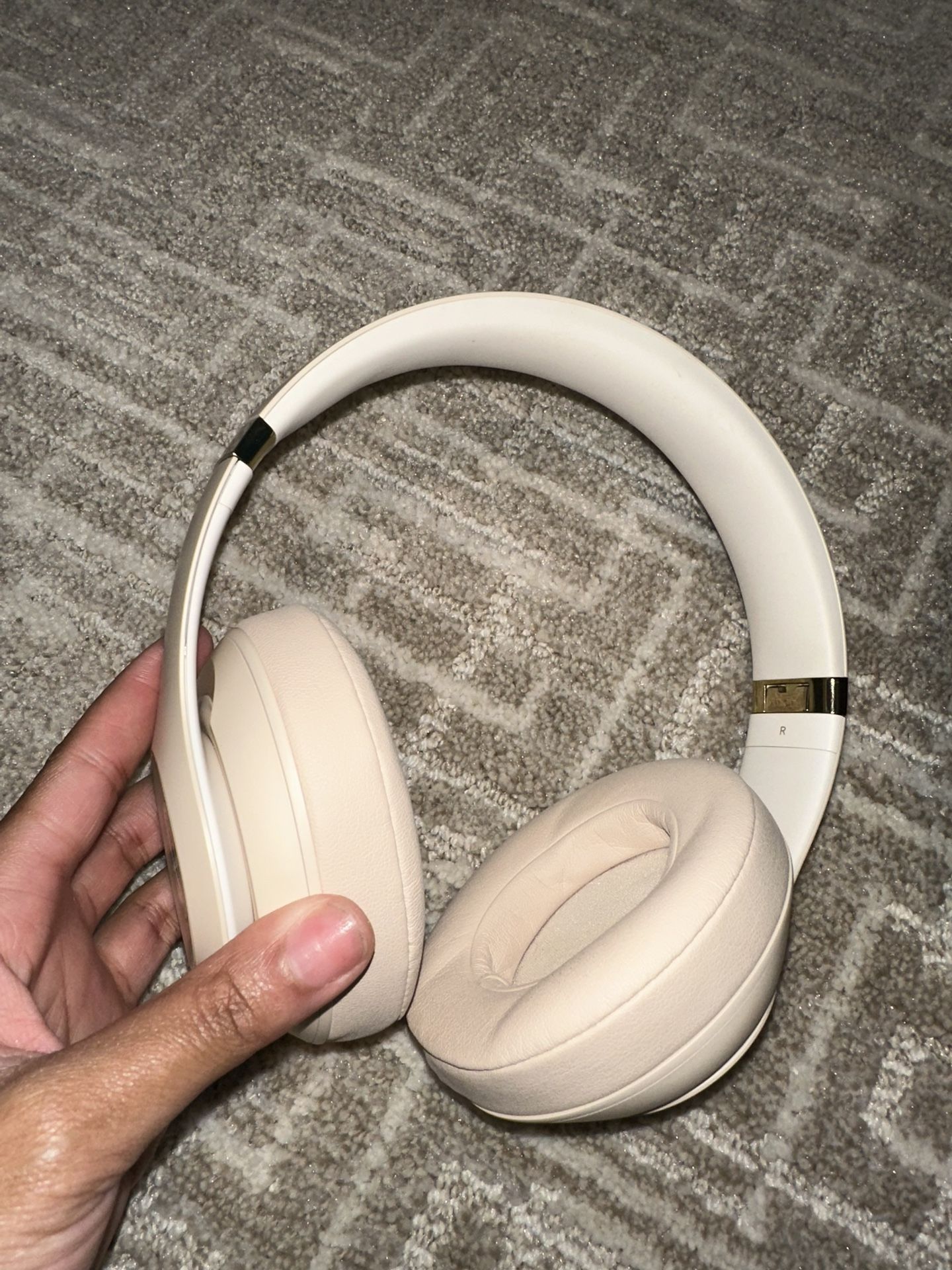 Desert Sand Beats Studio3 Wireless with ANC