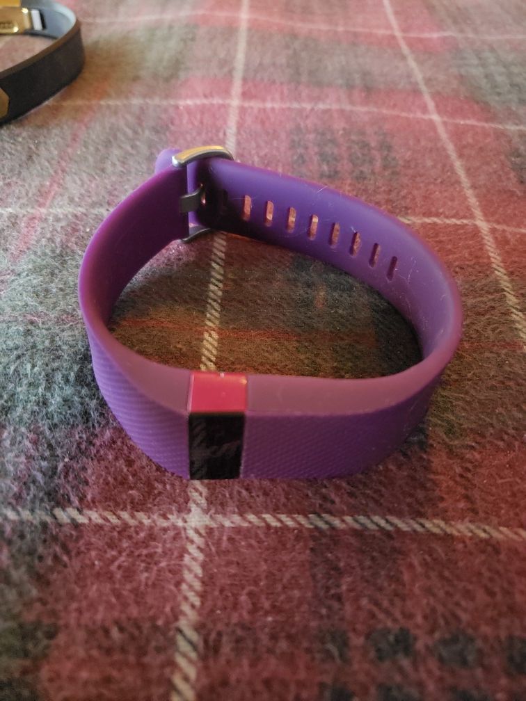 L/G Fb 405 Fitbit Charge HR