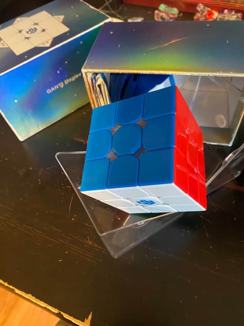 FLAG SHIP RUBIK’s CUBE