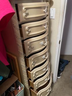 2 dressers Disney princes