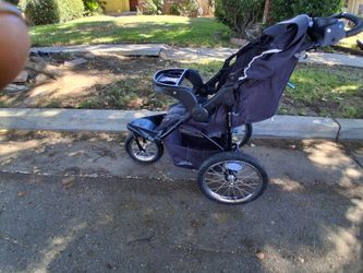 Stroller in excellent condition