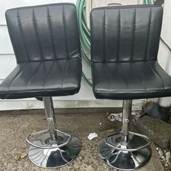 2 Black Barstools Chairs Bar Stools 