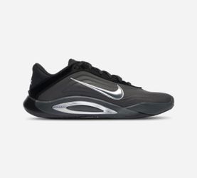 Nike A one mvp size 11.5