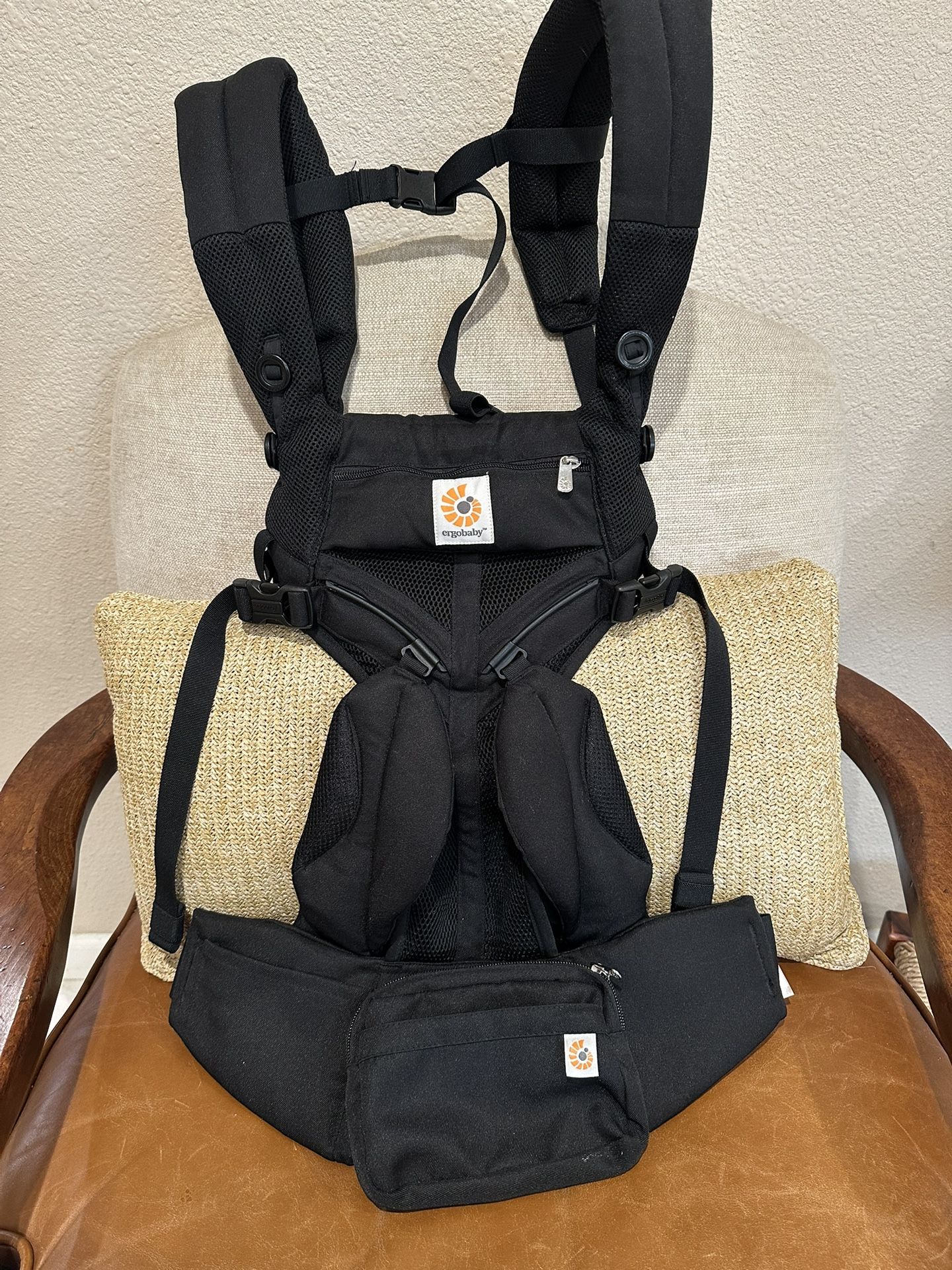 Ergobaby Carrier