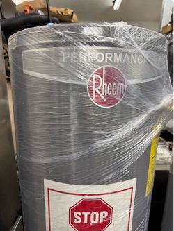 Rheem performance water heater 29 gallonssss  gas
