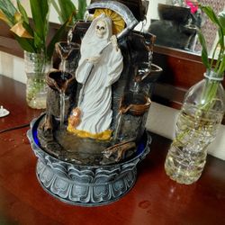 Santa Muerte Waterfall