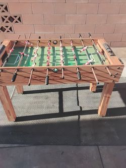 Fuz Ball Table