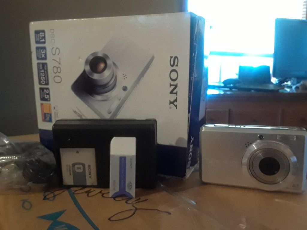 Sony camera package