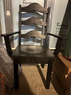 Set of 6 black kitchen chairs with arms