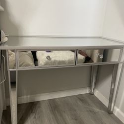 Mirrored Table 