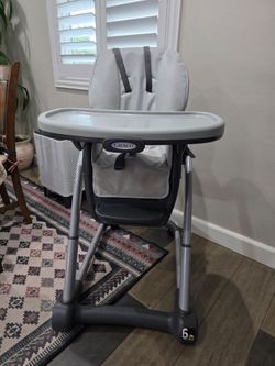 Graco Blossom 6 in 1 convertible high chair