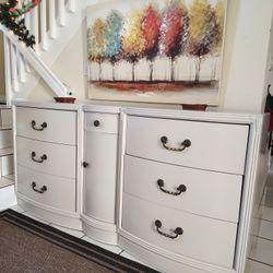 SOLID WOOD BUFFET DRESSER DELIVERY AVAILABLE