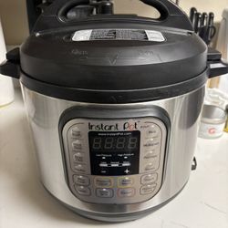 Instant Pot. Barely Used.  $30