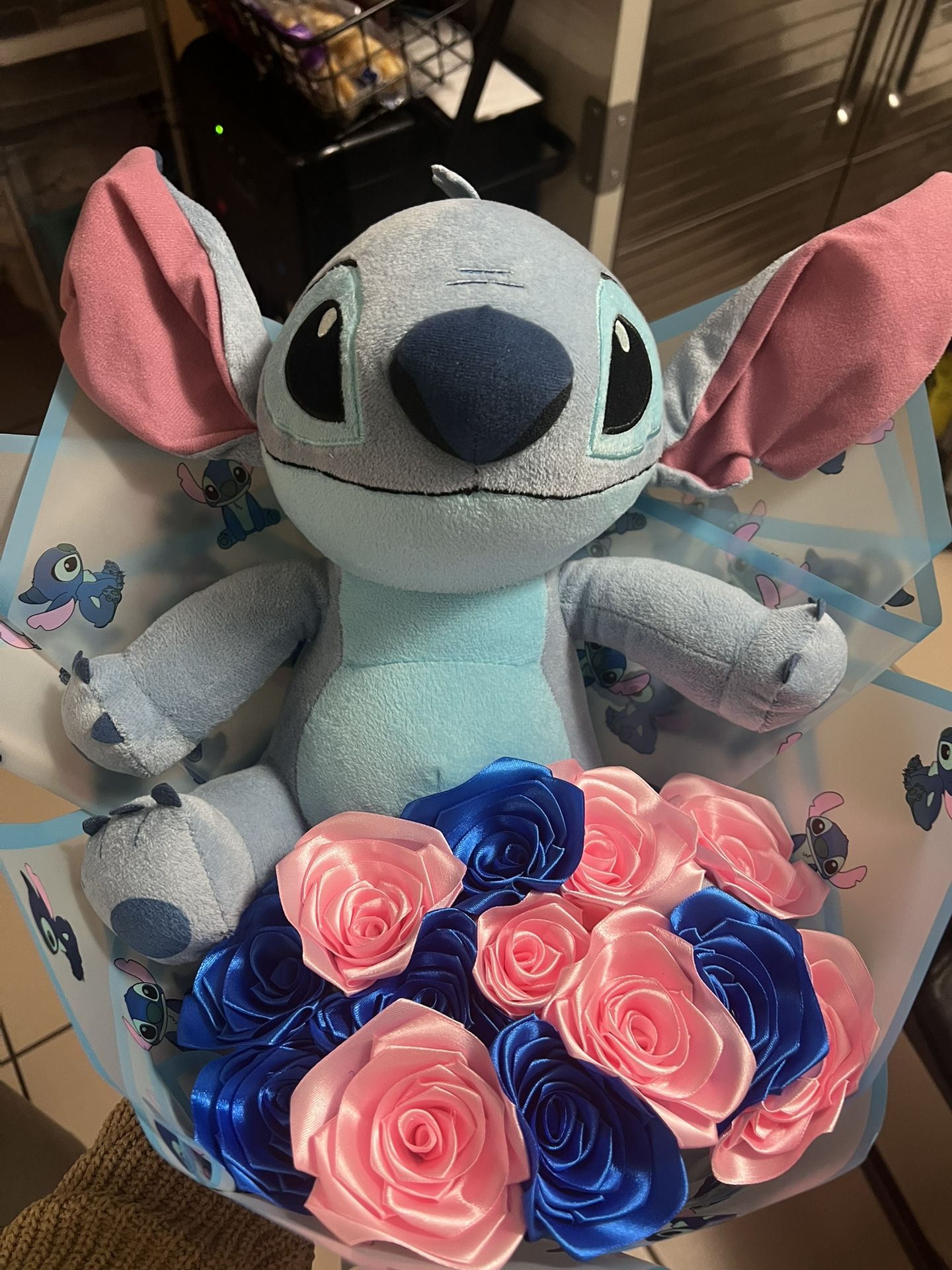 Stitch 13 Eternal Rose Bouquet W/plush 